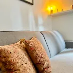 Parisian Cocoon In Batignolles Next To Montmartre