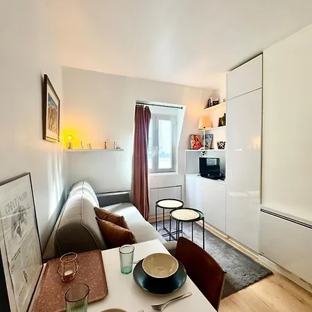 Parisian Cocoon In Batignolles Next To Montmartre Appartamento *